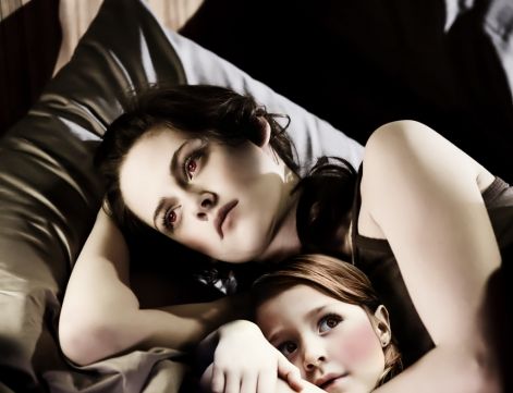 bella-and-renesmee-breaking-dawn-13450941-1024-784.jpg